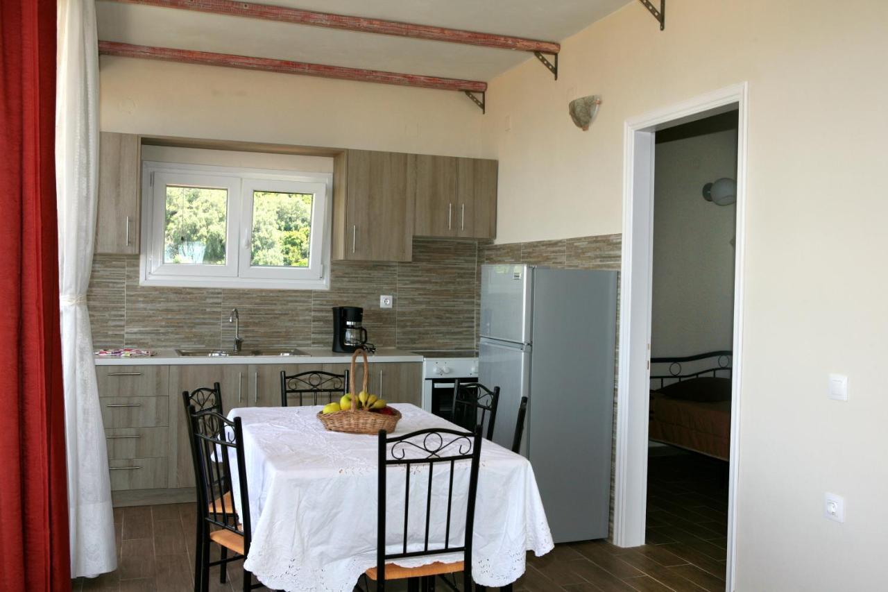 Villa- Nefeli Агиос Гордиос Екстериор снимка