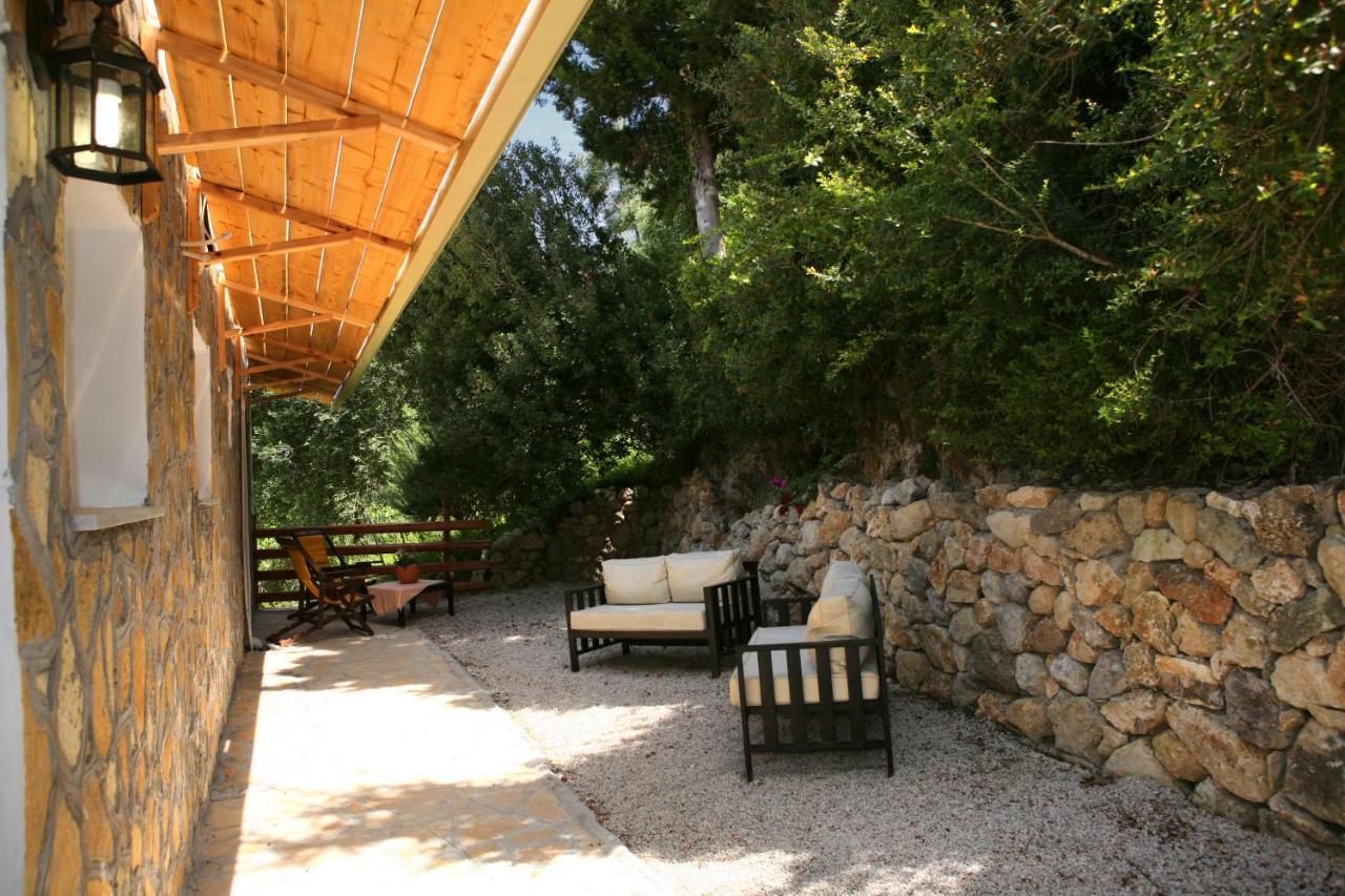 Villa- Nefeli Агиос Гордиос Екстериор снимка